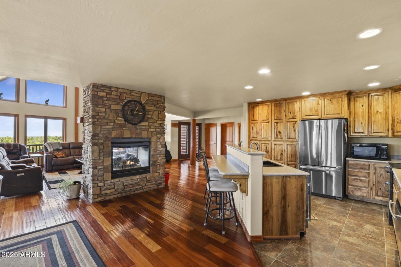 kitchn side 2 way fireplace