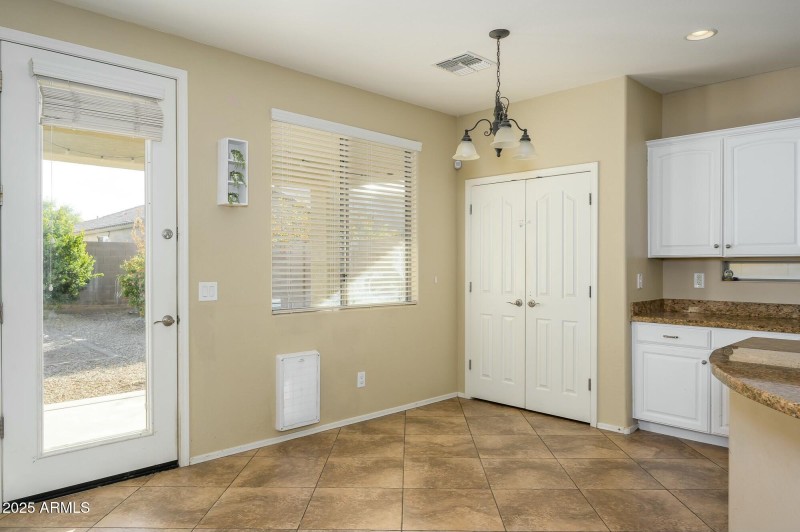 Breakfast Nook