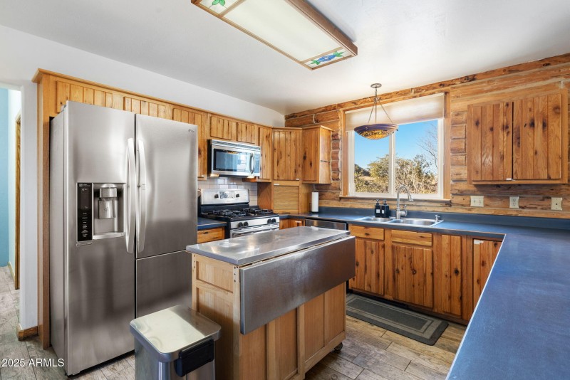18-Kitchen (2)