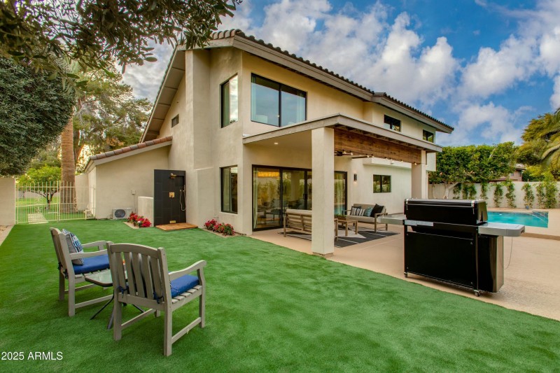 BACKYARD VIEW