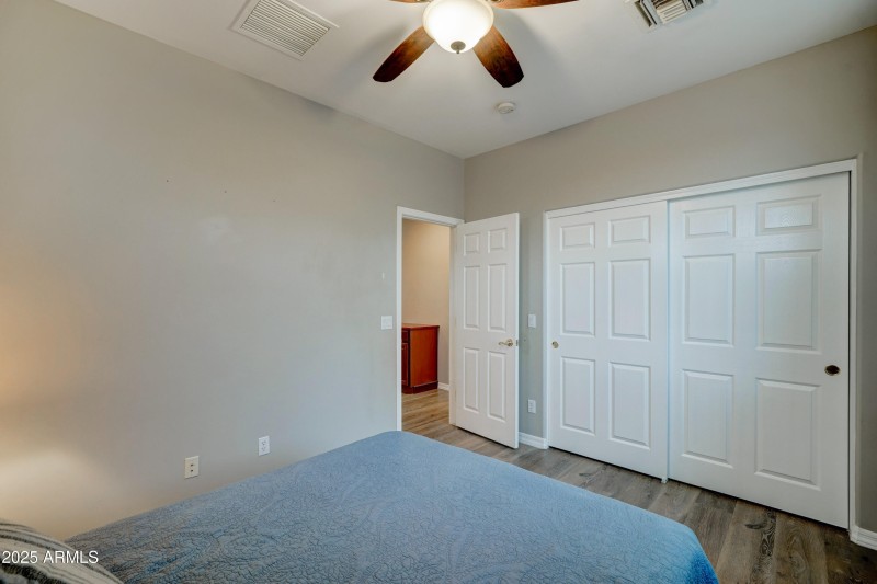 14674 W Windsor ave-44