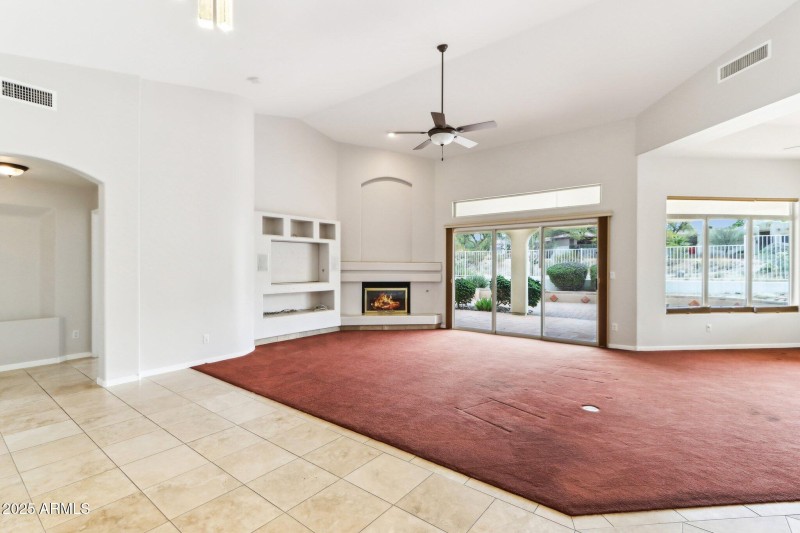 6460 E TRAILRIDGE 9