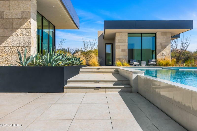 backyard casita pathway