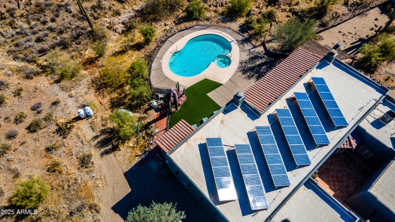 Solar System roof and pool