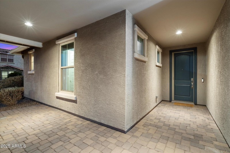 FRONT ENTRY
