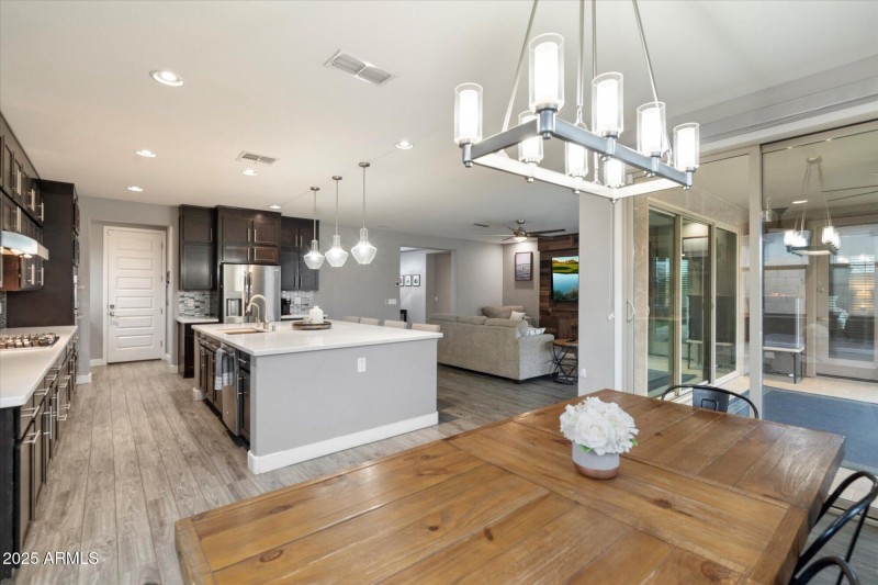 DINING - KITCHEN