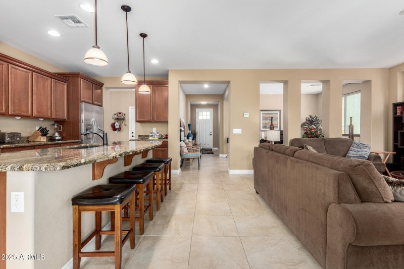 08 Kitchen