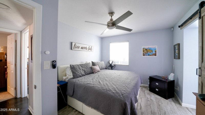 1207 East Alice Avenue, Phoenix, AZ 8502