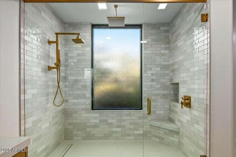 Primary Shower