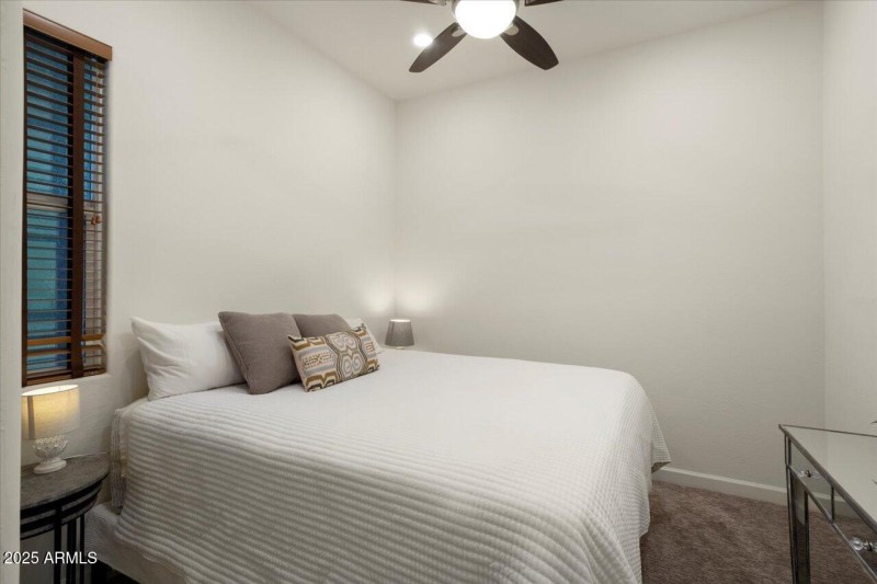 Bedroom 3 oe Den/Office