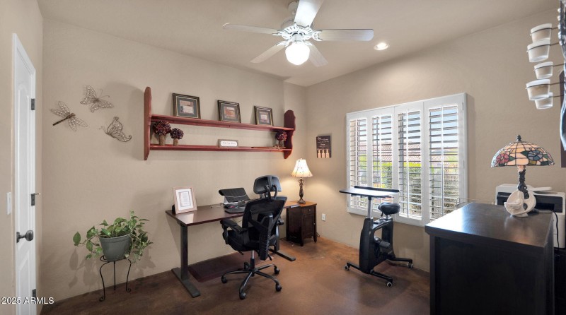 29-web-or-mls-P1287269