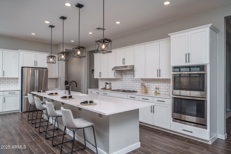2) KITCHEN
