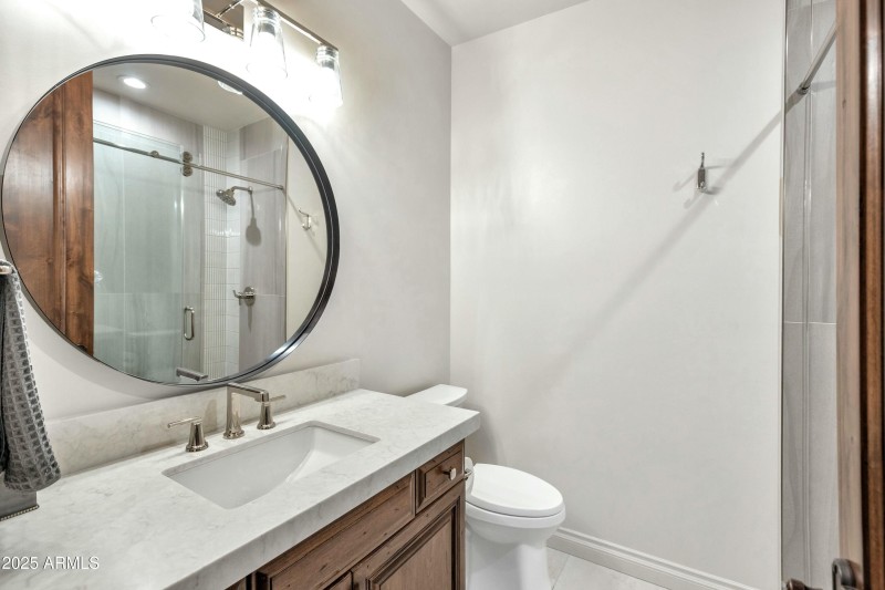 Guest 3 Bath
