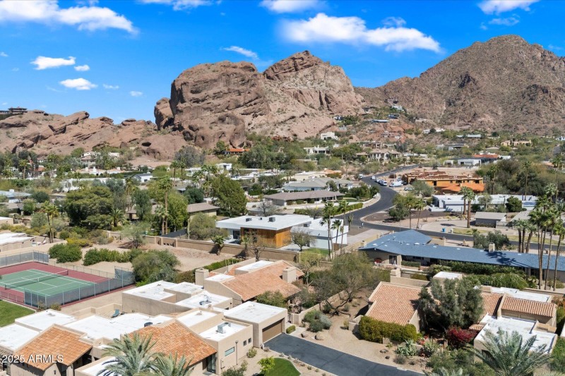 Camelback setting
