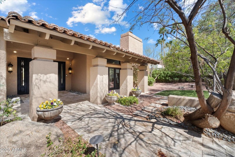 Front Courtyard Entry