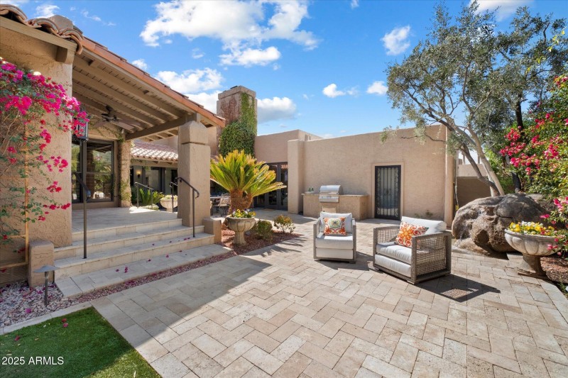 Outdoor Courtyard
