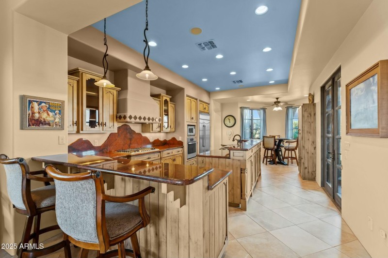 Breakfast Bar