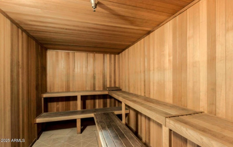 Dry Sauna