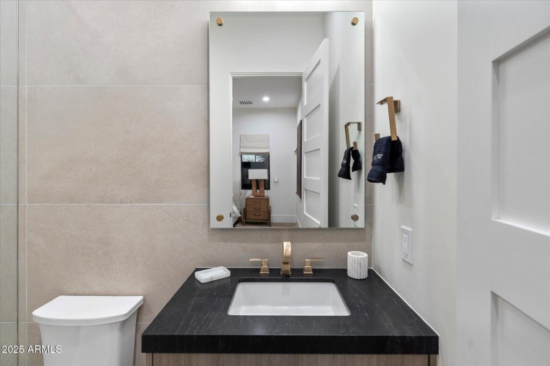 Another guest bath