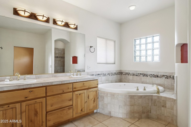 Master bath 2