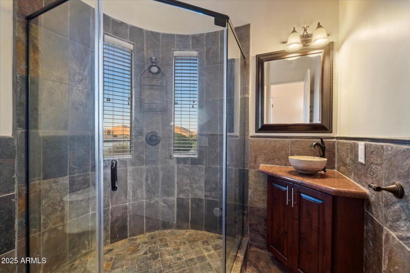 VIP Ensuite no.2