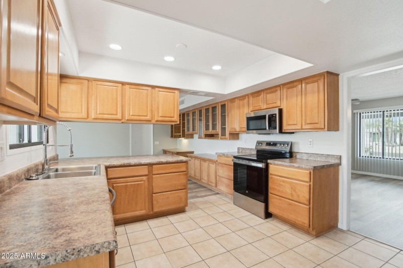 14-web-or-mls-W Paintbrush Dr-27032025-0