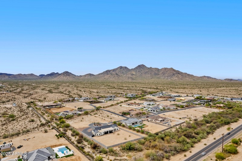 10760 W Golddust Dr-54