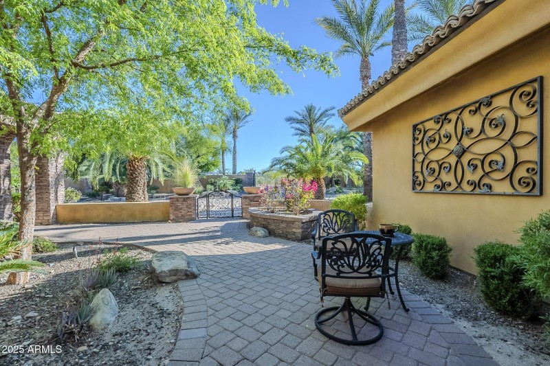 024_Patio