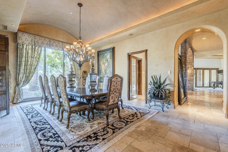 038_Dining Room
