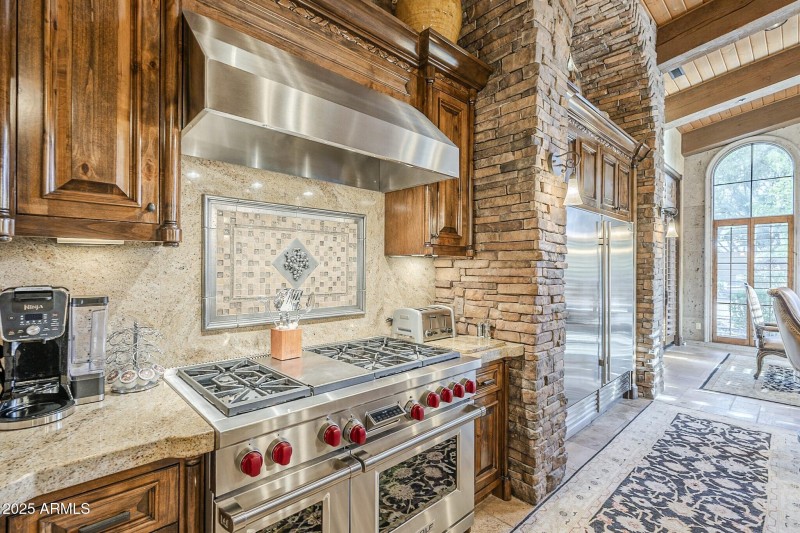 050_Kitchen