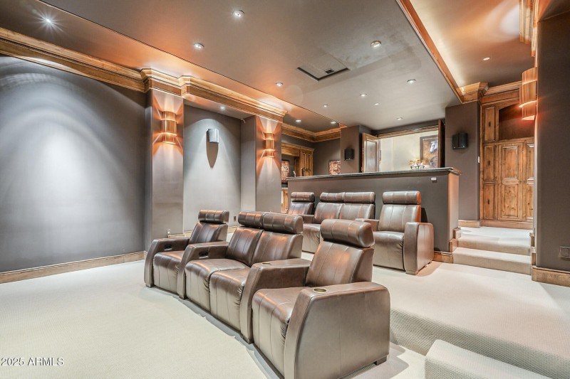 056_Theater Room