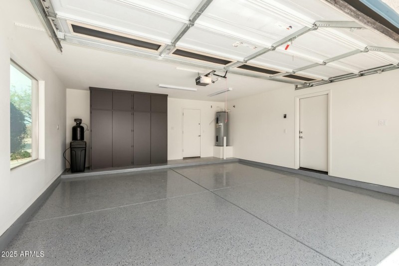 2 Car Garage