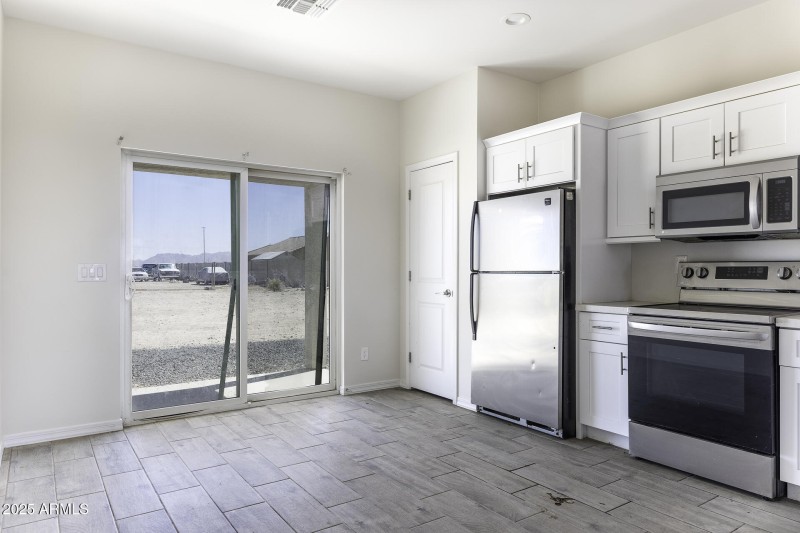 Kitchen 1