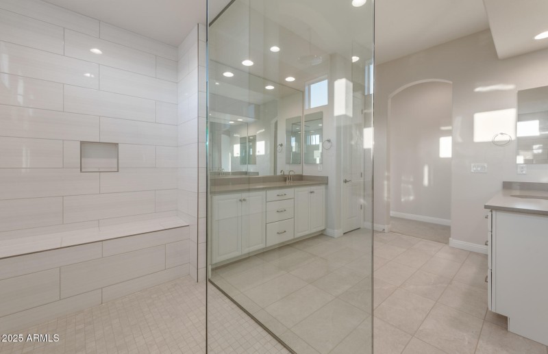 Owners Bath