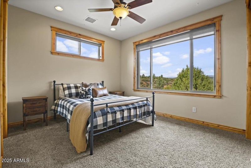 NE Guest Bedroom