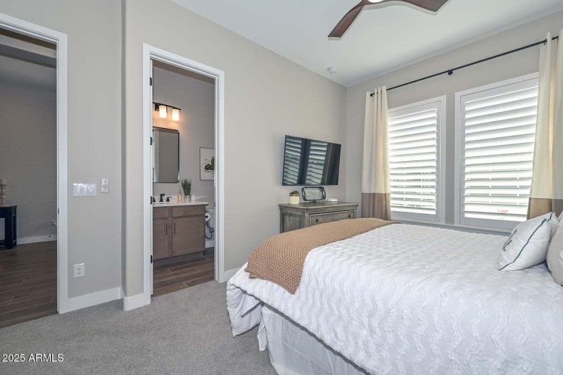 2nd Bedroom-Bath