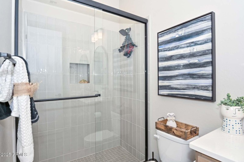 3rd Bath-Shower
