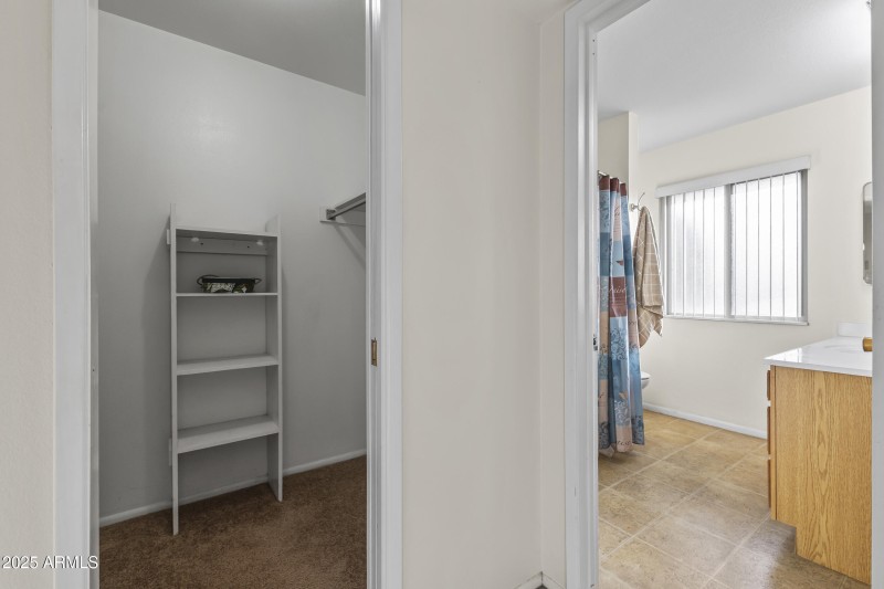 Walk-in closet