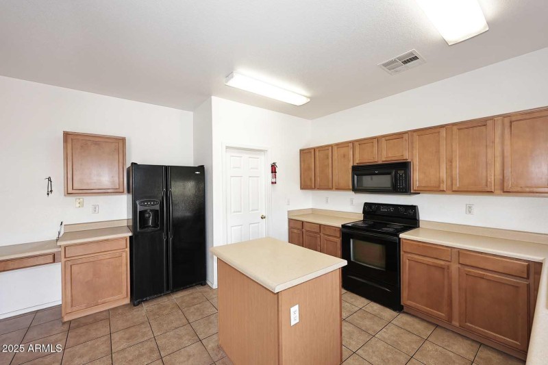 Kitchen-Island