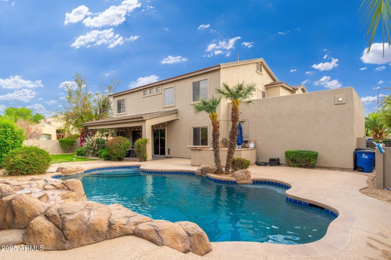 1074 E Carla Vista Ct - 59