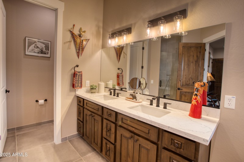 Double Vanity