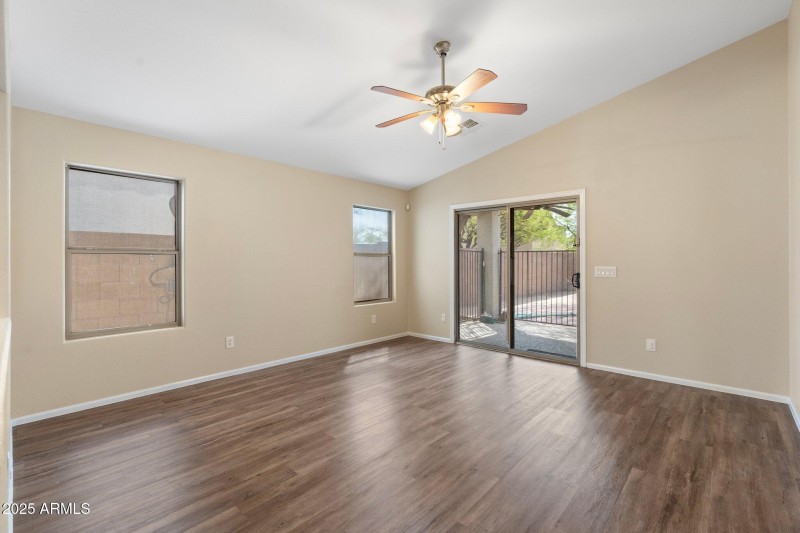 13-web-or-mls-DSC08190