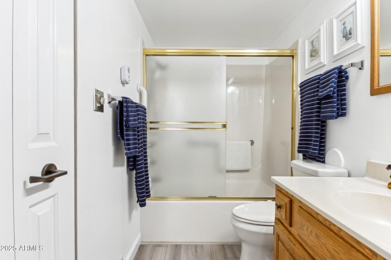 25-web-or-mls-10330-w-thunderbird-blvd-a