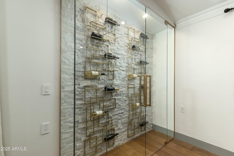 WINE GALLERY