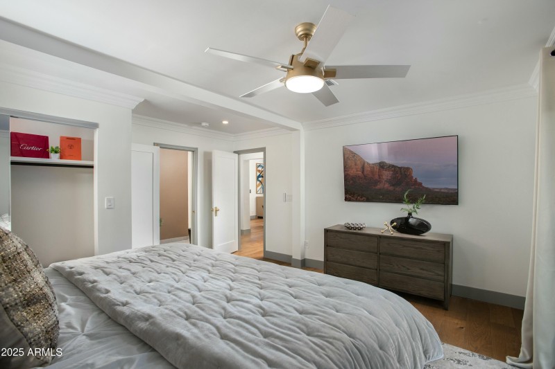 PRIMARY EN-SUITE