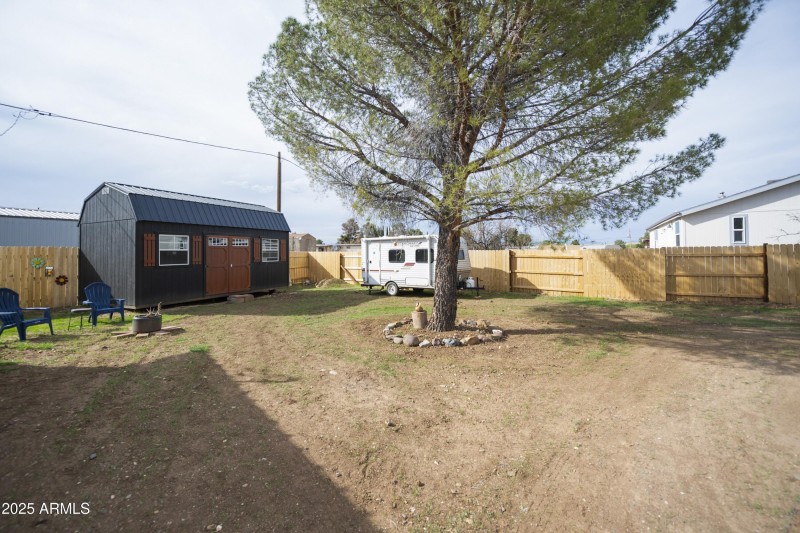 Shed