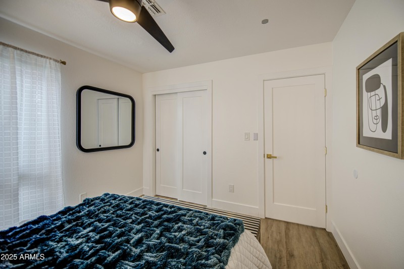 Bedroom 2-pic 2
