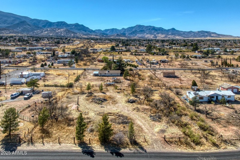 053003-5036 Santa Lucia Avenue