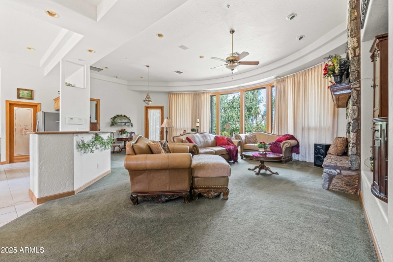 4b family room