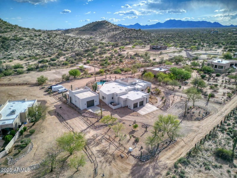 17449 E Quail Track Rd - 101